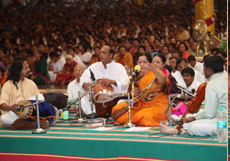 Concert of Aruna Sairam - Guru Poornima Music Festival